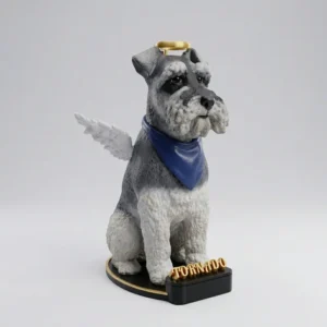 Escultura personalizada de mascota de 30 cm vista lateral con alas decorativas